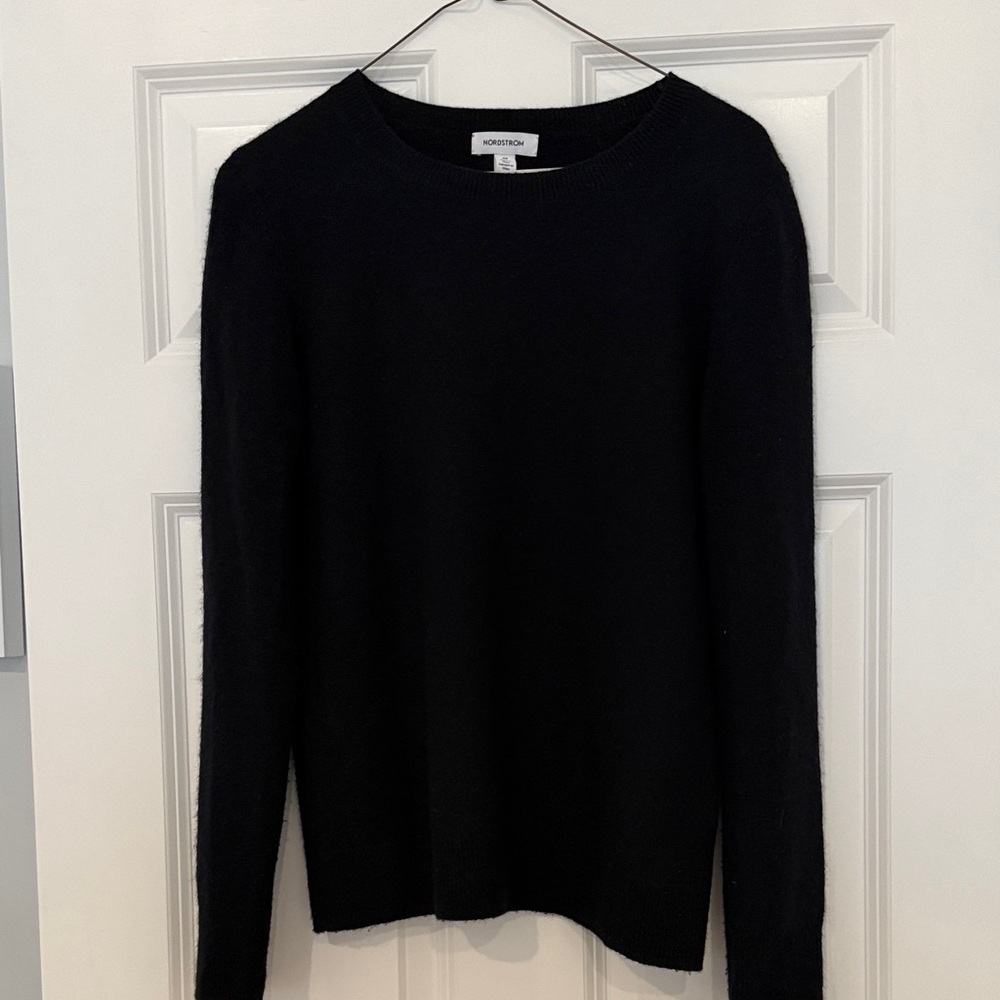 Nordstrom Elegant Black Crew Neck Sweater